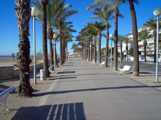 Paseo marítimo de Vilanova